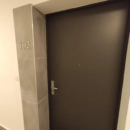 Novilda 102&103 Апартаменты *